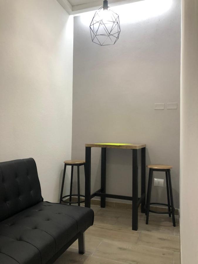 Apartament Domus Alice Monserrato Zewnętrze zdjęcie